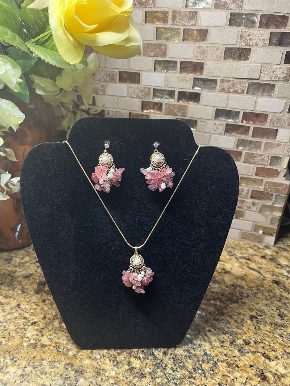 Pink Cluster Pearl &Rose Quartz Pendant Necklace & Earring Set